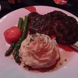 DAKOTAS STEAK & CHOP HOUSE - Updated October 2025 - 68 Photos & 124