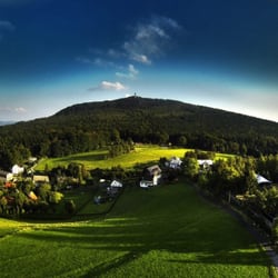 Kammbaude - Ausblick Oybin Hain auf die Kammbaude