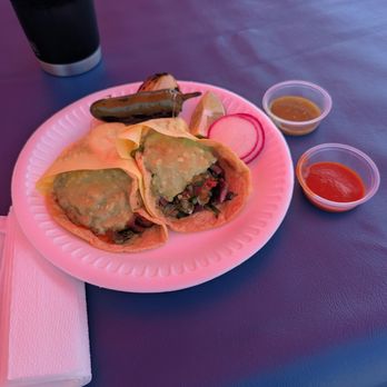 Tacos Los Poblanos - Tacos asada & al pastor - Food Trucks Near Me - Los Angeles, California Tacos Los Poblanos - Tacos asada & al pastor - Food Trucks Near Me - Los Angeles, California