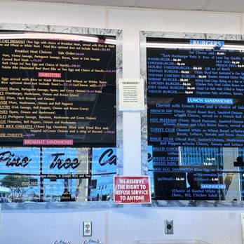 Pine Tree Cafe - Breakfast & Brunch Near Me - Kailua-Kona, Hawaii