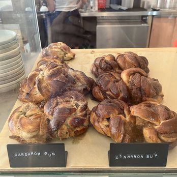 Smør Bakery - Bakeries Near Me - New York, New York Smør Bakery - Bakeries Near Me - New York, New York
