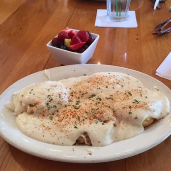 Cafe Homestead - Biscuits with sausage gravy and fresh fruit. - American Near Me - Waco, Texas Cafe Homestead - Biscuits with sausage gravy and fresh fruit. - American Near Me - Waco, Texas