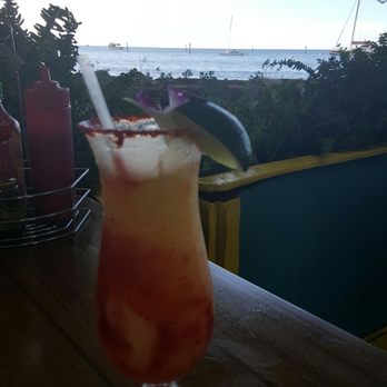 Aloha Mixed Plate - Sassy wahine by the water - Hawaiian Near Me - Lahaina, Hawaii