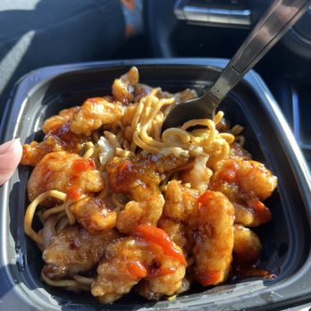 Panda Express - Bowl - Chow Mein & orange chicken - Chinese Near Me - San Jose, California