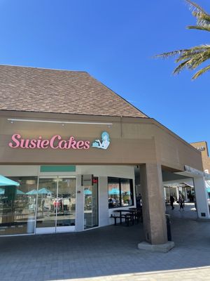 SusieCakes - Marin by null