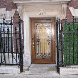 Eastside Audiology - Entrance to building