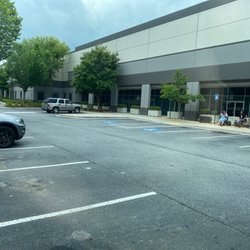 Georgia Department of Revenue - Motor Vehicle Division - Building entrance