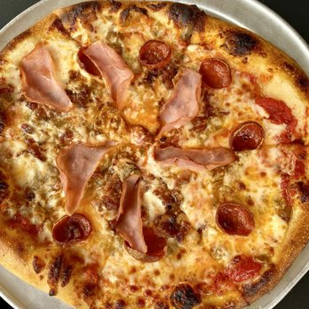 Brienzo's Pizza + Bar - The Carnivore - Pizza Near Me - Peoria Heights, Illinois Brienzo's Pizza + Bar - The Carnivore - Pizza Near Me - Peoria Heights, Illinois