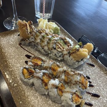 Windsor Asian Bistro - Sweet Potato Roll, chicken tempura roll (off menu request) - Chinese Near Me - Windsor, Connecticut