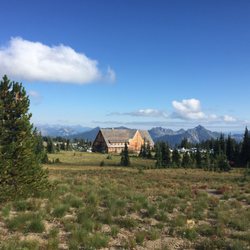 Sunrise Day Lodge
