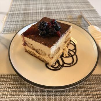 Il Fiora - tiramisu - Italian Near Me - Buena Park, California