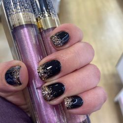 Galaxy Nail & Spa 7