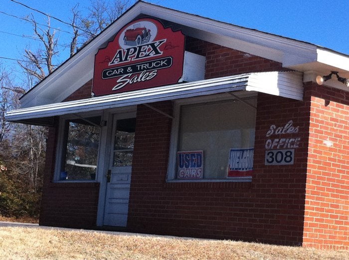APEX CAR & TRUCK SALES Updated July 2024 27 Reviews 308 N Salem