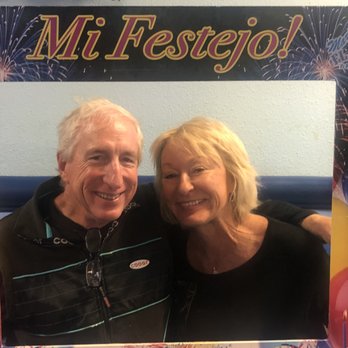 Mariscos El Capitan - They will take your picture if a birthday or special day - Seafood Near Me - Coachella, California Mariscos El Capitan - They will take your picture if a birthday or special day - Seafood Near Me - Coachella, California