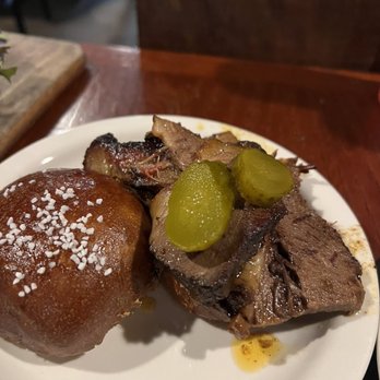 Hammerheads - Prime Brisket Slider - Southern Near Me - Louisville, Kentucky