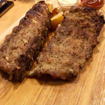 Bieramt - Honig-Knoblauch-Ribs, Braterdäpfel serviert mit Knoblauch- und Barbecuesauce (18,50€) - Pubs Near Me - Vienna, 9 Bieramt - Honig-Knoblauch-Ribs, Braterdäpfel serviert mit Knoblauch- und Barbecuesauce (18,50€) - Pubs Near Me - Vienna, 9