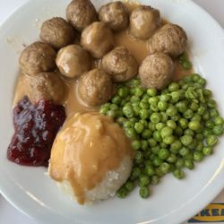 IKEA Restaurant - 12pc meatball meal