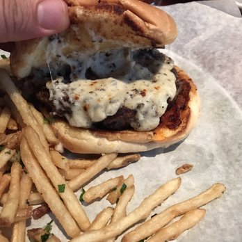 Yard House - Black truffle cheeseburger. Had to order side of bacon to complete it. - Bars Near Me - Roseville, California Yard House - Black truffle cheeseburger. Had to order side of bacon to complete it. - Bars Near Me - Roseville, California