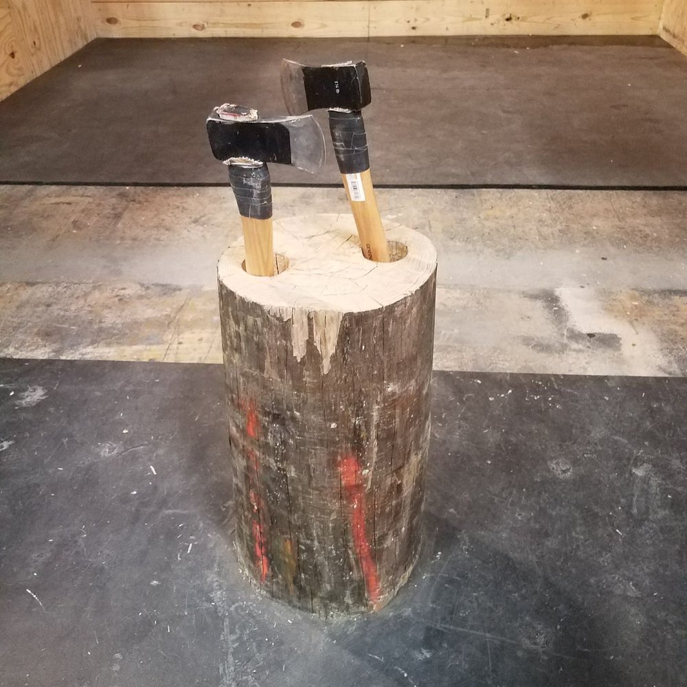 Class Axe Throwing - Axe Throwing Near Me - San Antonio, Texas Class Axe Throwing - Axe Throwing Near Me - San Antonio, Texas