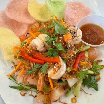 Oc Garden - Gỏi bưởi tôm mực - Vietnamese Near Me - Garden Grove, California Oc Garden - Gỏi bưởi tôm mực - Vietnamese Near Me - Garden Grove, California