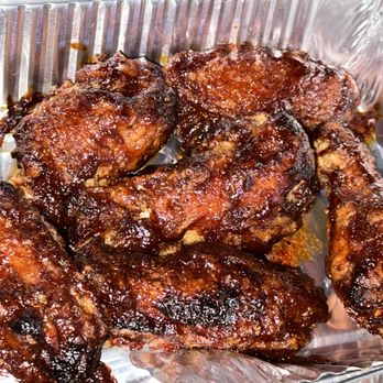 Santa Monica Pizza Kitchen - Spicy Chicken Wings - Pizza Near Me - Santa Monica, California Santa Monica Pizza Kitchen - Spicy Chicken Wings - Pizza Near Me - Santa Monica, California