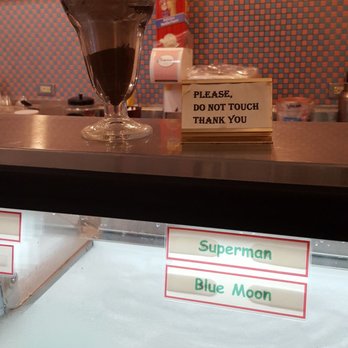 Petersen's Ice Cream - Ice Cream & Frozen Yogurt Near Me - Oak Park, Illinois Petersen's Ice Cream - Ice Cream & Frozen Yogurt Near Me - Oak Park, Illinois