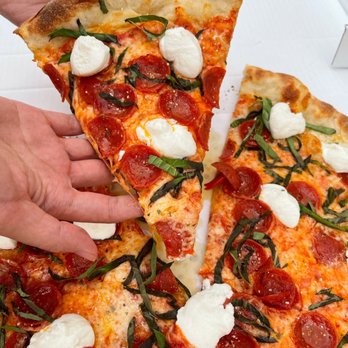 Pedroso's Pizza - Pizza Near Me - Austin, Texas