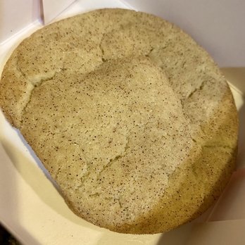 Crumbl - Roseville - 03.02.22 Snickerdoodle - Bakeries Near Me - Roseville, California Crumbl - Roseville - 03.02.22 Snickerdoodle - Bakeries Near Me - Roseville, California