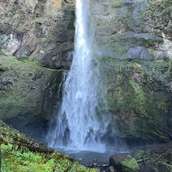 Multnomah Falls - Multnomah Falls - Hiking Near Me - Bridal Veil, Oregon
