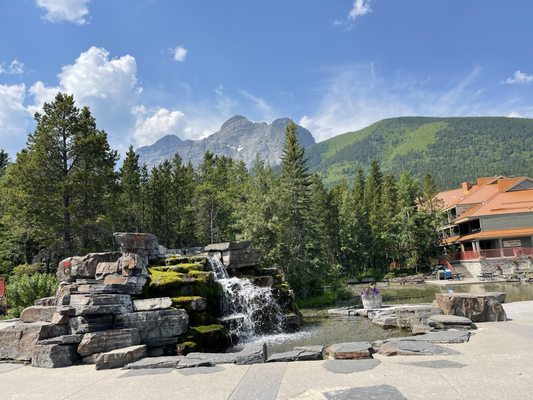 Kananaskis Mountain Lodge, Autograph Collection by null