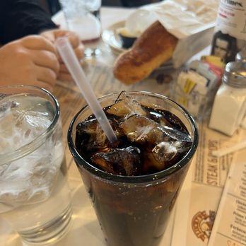 Lucky's Steak House - Steakhouses Near Me - Davison, Michigan