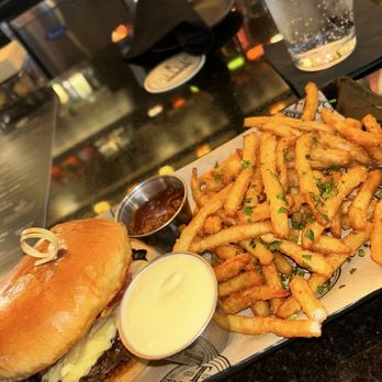 Taffer’s Tavern Orlando - Wine Bars Near Me - Orlando, Florida