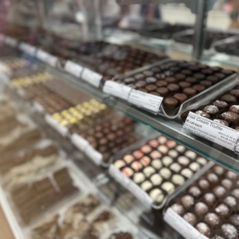 Kilwins Ice Cream - Chocolate - Fudge - Chocolate - Ice Cream & Frozen Yogurt Near Me - Dallas, Texas Kilwins Ice Cream - Chocolate - Fudge - Chocolate - Ice Cream & Frozen Yogurt Near Me - Dallas, Texas