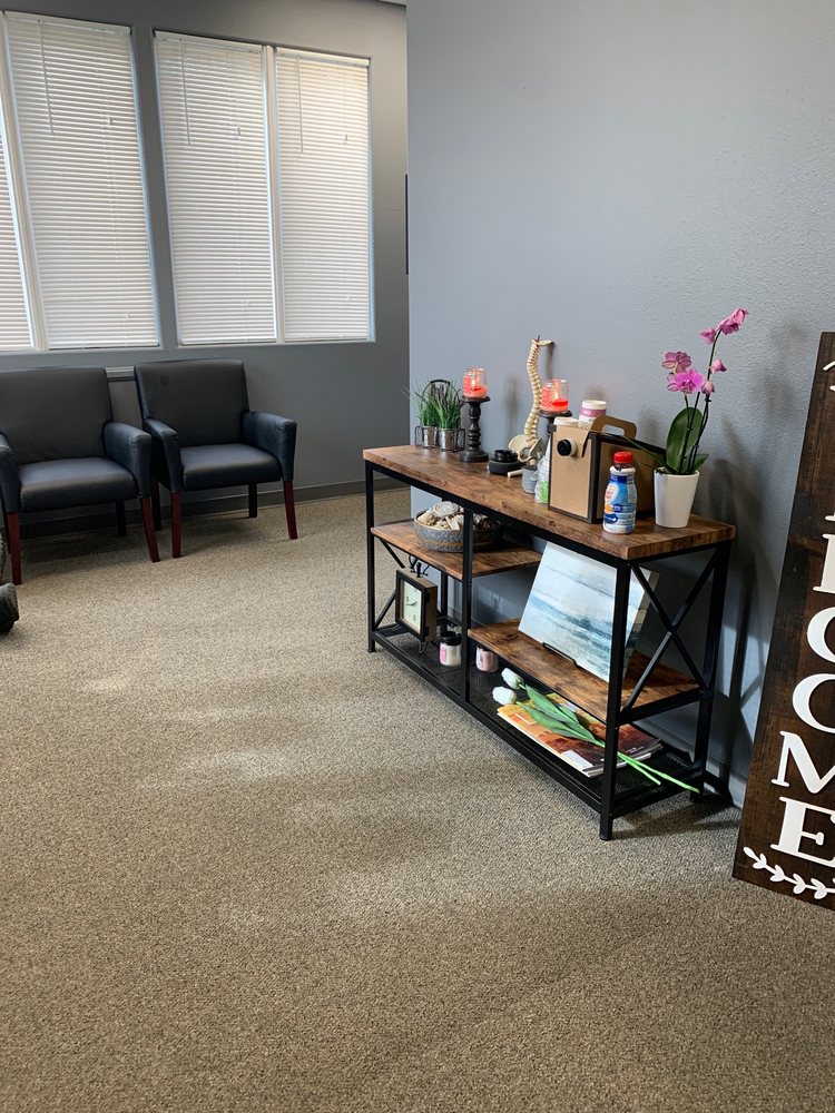 South Corona Chiropractic Center, Corona Roadtrippers