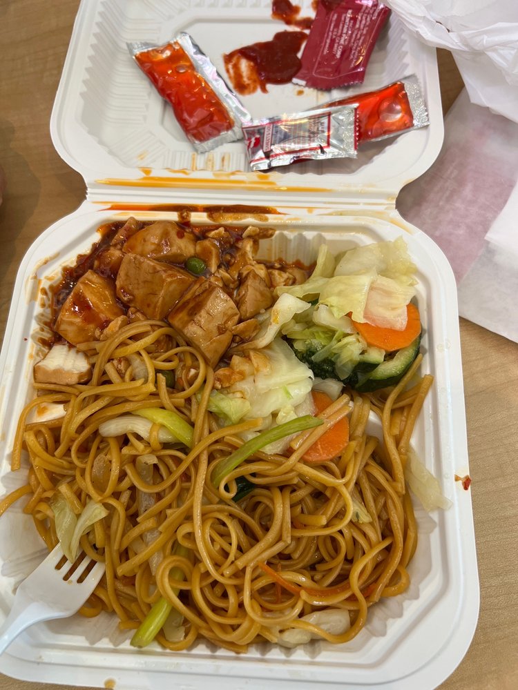 CHINA MAX Updated June 2024 46 Photos & 67 Reviews 2774 Livermore