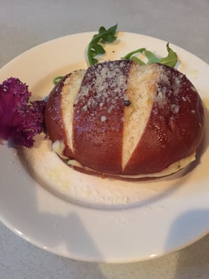 Toby Hill Bar & Grill by null