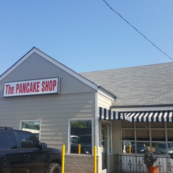 Pancake Shop - Fact: HUGE ROACHES - Breakfast & Brunch Near Me - Memphis, Tennessee Pancake Shop - Fact: HUGE ROACHES - Breakfast & Brunch Near Me - Memphis, Tennessee