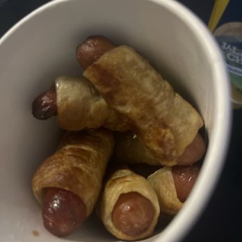 Wetzel's Pretzels - Pretzels Near Me - Norco, California