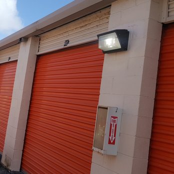 Elcon Electric - LED Wall Pack Installation - Public Storage, Fort Lauderdale - Electricians Near Me - Deerfield Beach, Florida