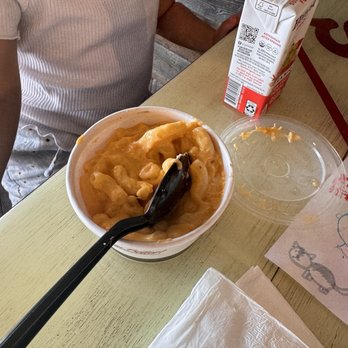 Sourdough - Kids Mac & Cheese meal - Salad Near Me - Rancho Cucamonga, California Sourdough - Kids Mac & Cheese meal - Salad Near Me - Rancho Cucamonga, California