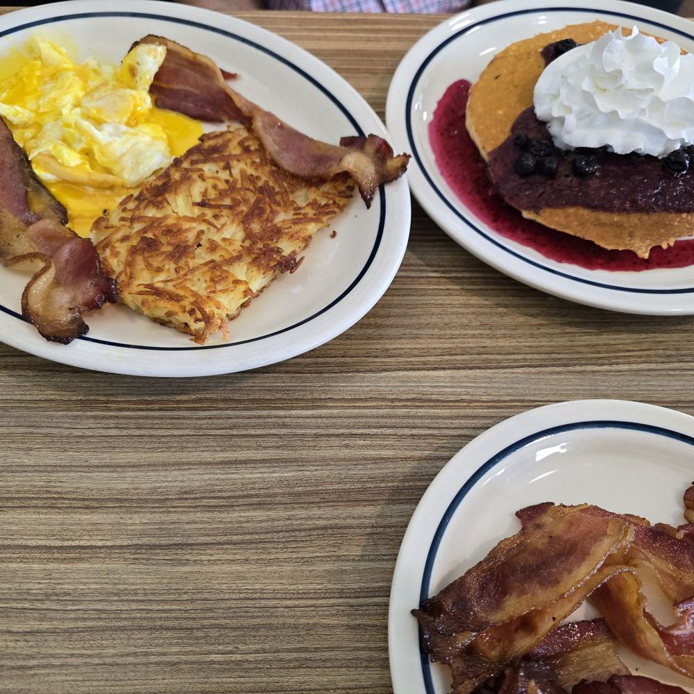 IHOP - Eggs and Blueberry Pancakes - Breakfast & Brunch Near Me - Macedonia, Ohio IHOP - Eggs and Blueberry Pancakes - Breakfast & Brunch Near Me - Macedonia, Ohio