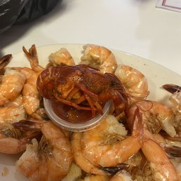 a plate of cooked shrimp a plate of cooked shrimp