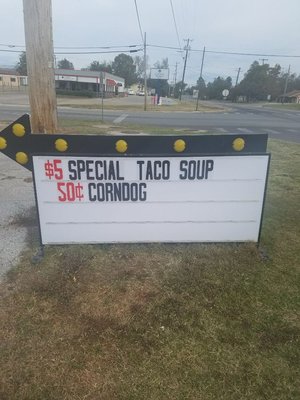 L.E.'s Burgers by null