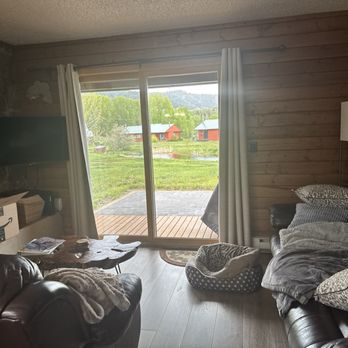 Glen Eden Resort - Venues & Event Spaces Near Me - Clark, Colorado