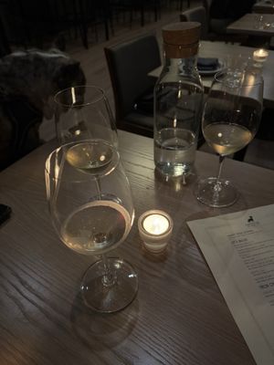 Frenchie Wine Bar by null