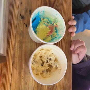 King of Creams - Came with kids meal. Superman 1 scoop and chocolate chip cookie dough 1 scoop - Ice Cream & Frozen Yogurt Near Me - Duluth, Minnesota