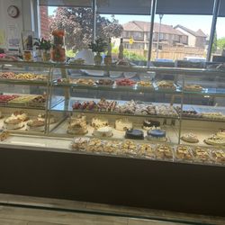Mercato Fine Foods Bakery and Deli - Just some of their huge bakery
