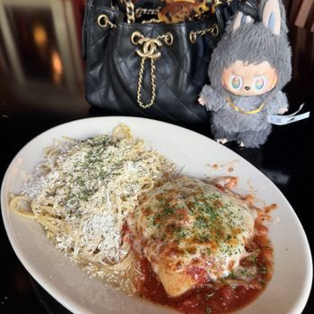 The Old Spaghetti Factory - Chicken Parmigiana with Mizithra Cheese & Browned Butter Spaghetti $24.50 - Italian Near Me - Honolulu, Hawaii