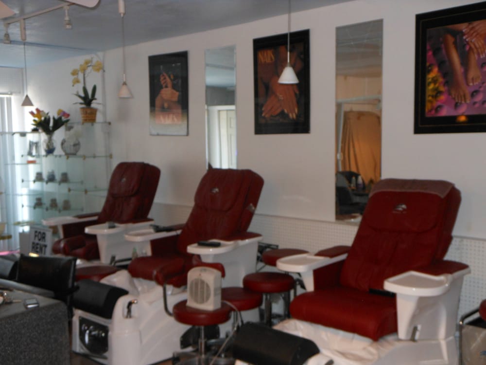 Shampoo Full Service Beauty Salon Logo