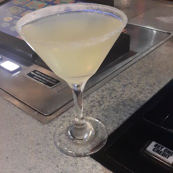 Charlie's Down Under - Had the Bartender Margo make me a lemon drop. It was absolutely delicious. - American Near Me - Las Vegas, Nevada